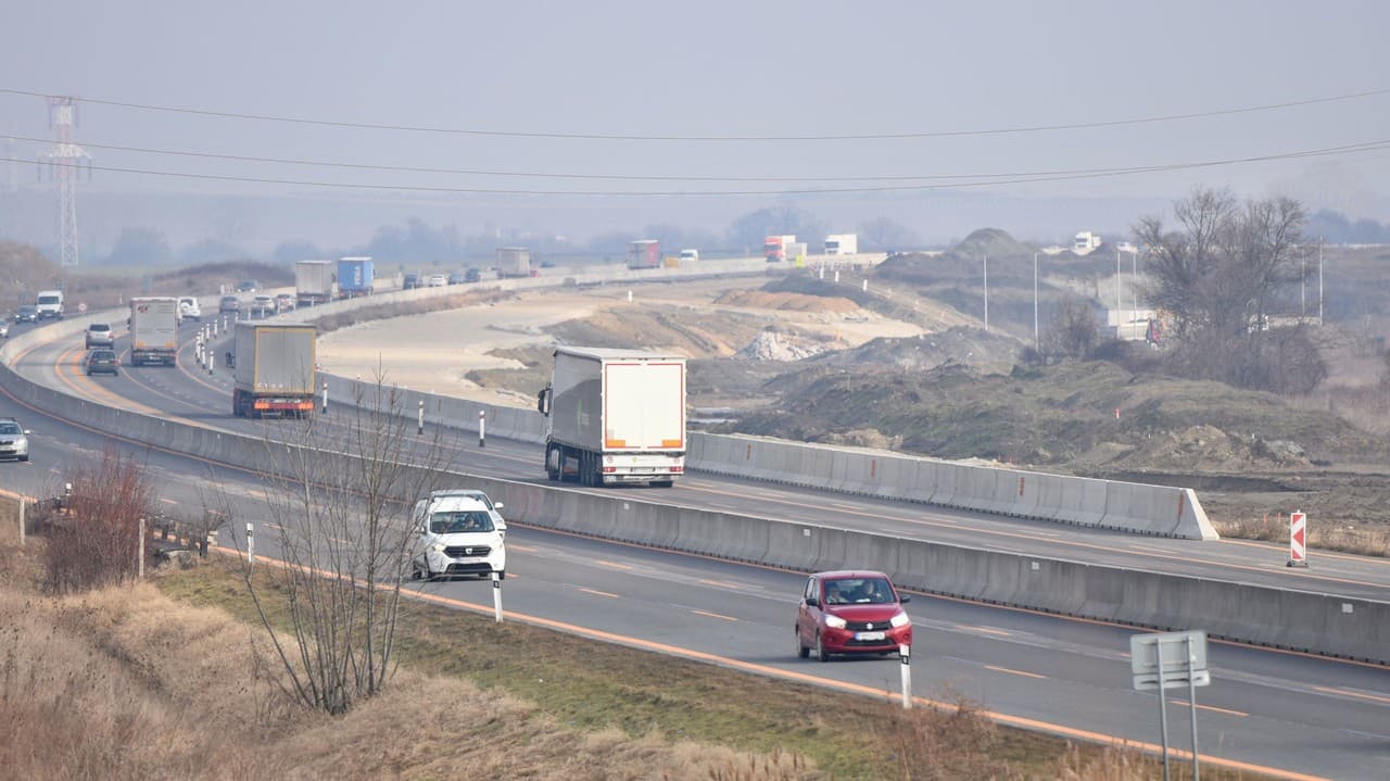 Zmeny v tendri na rozšírenie diaľnice D1 pri Bratislave: NDS upravila súťažné podklady