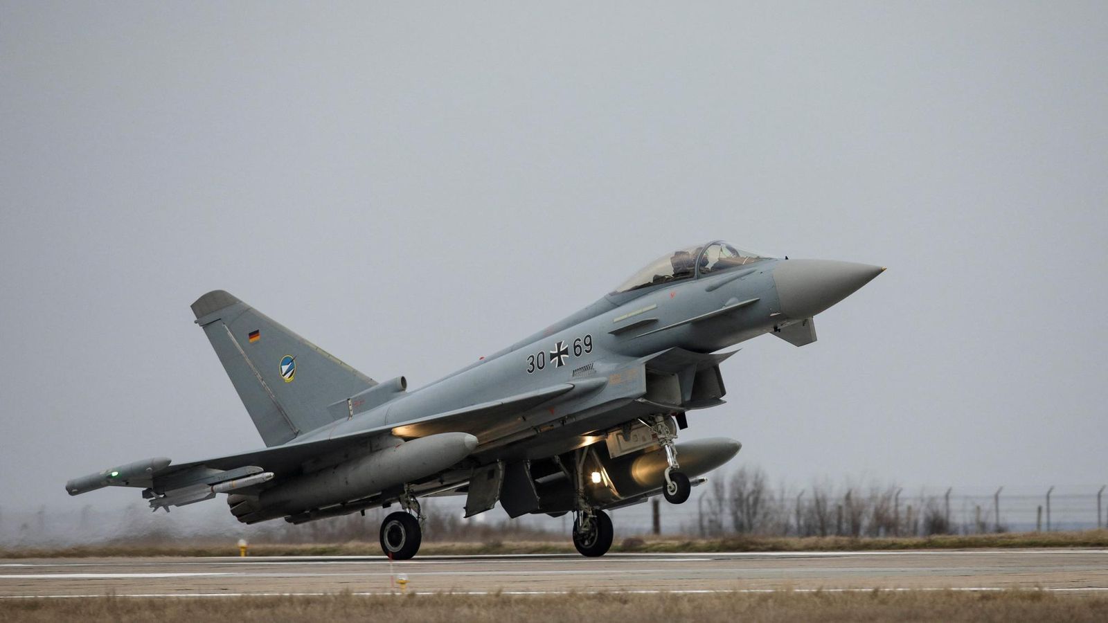 Nemci vyslali do Rumunska tri stíhačky Eurofighter Typhoon