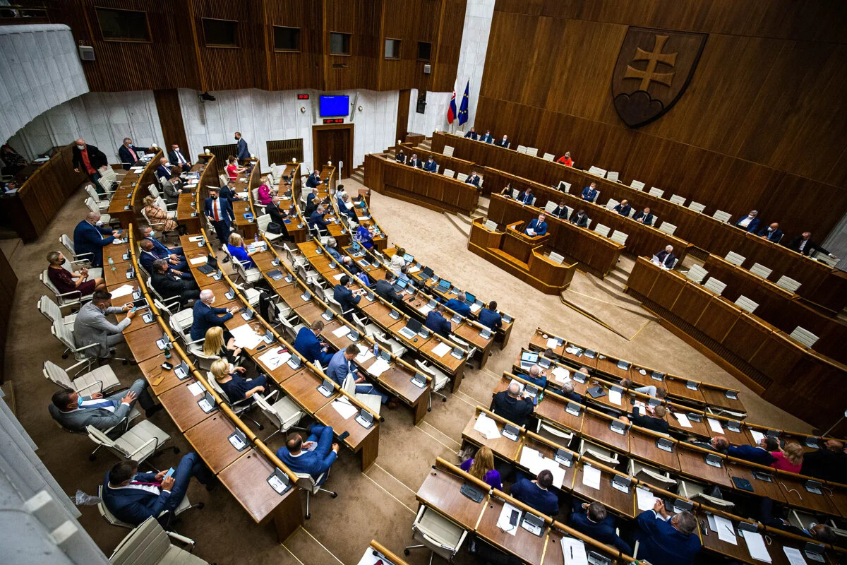 Poslanci schválili novelu vysokoškolského zákona