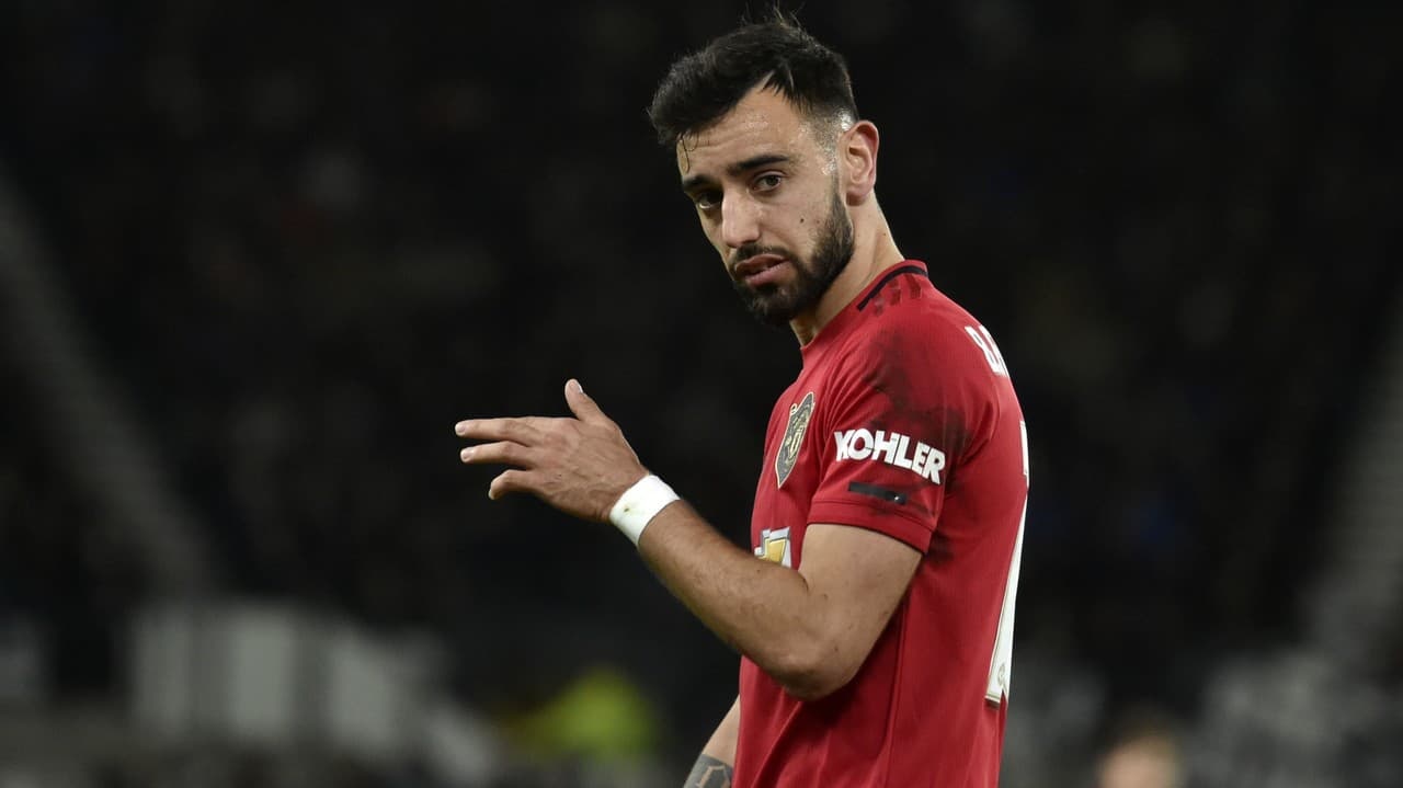 Bruno Fernandes súčasťou dopravnej nehody: Poškodil svoje luxusné Porsche!