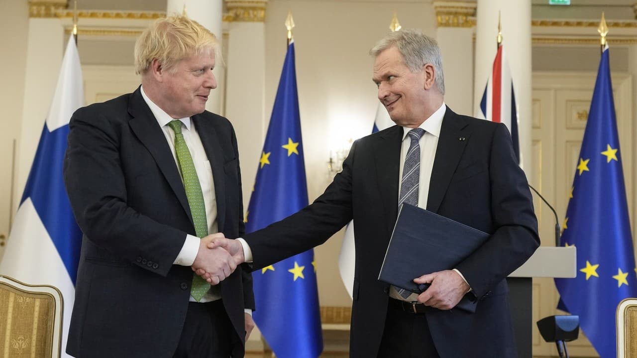 Británia a Fínsko podpísali novú bezpečnostnú dohodu: Krajiny si navzájom pomôžu
