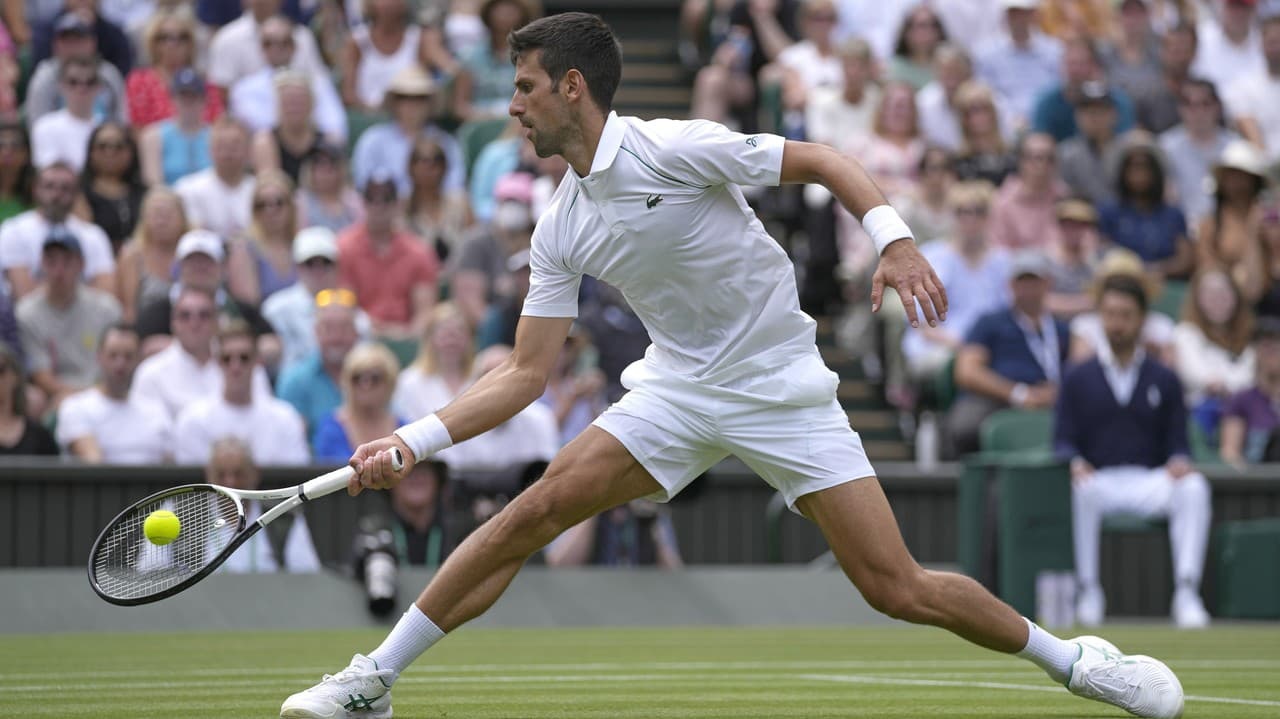 Djokovič hladko postupuje na Wimbledone: Zdvihol som úroveň svojej hry