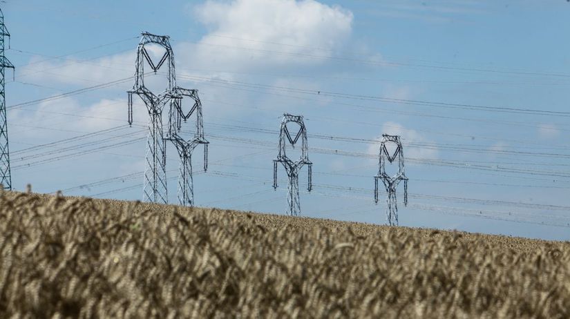 Príde týždeň rozsiahlych odstávok elektriny. Bez prúdu bude 6000 odberných miest v troch krajoch