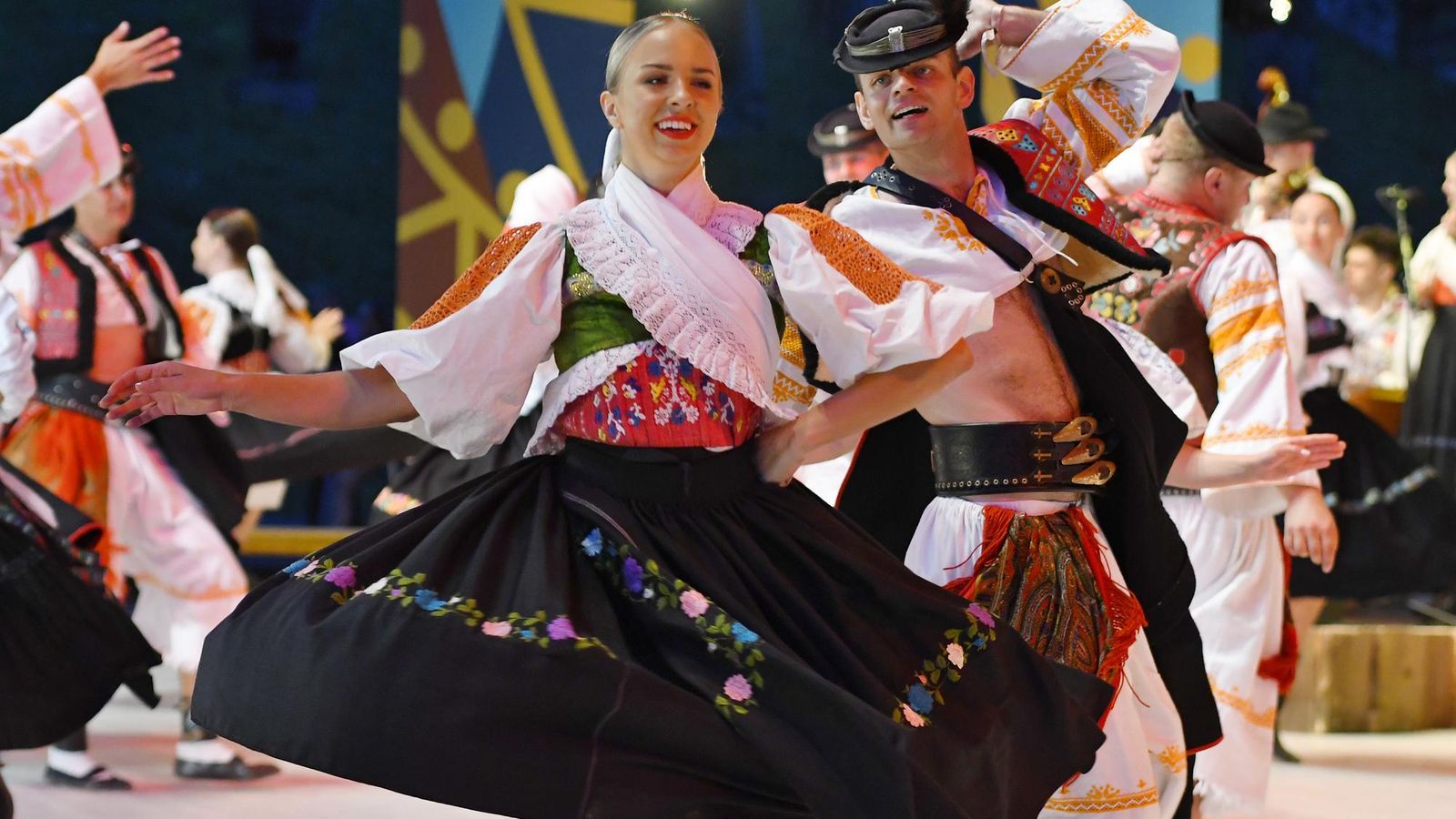 Na Folklórnych slávností pod Poľanou boli tisícky ľudí