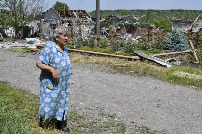 Rusi bombardujú Sloviansk salvovými raketometmi. Starosta vyzval obyvateľov, aby čo najrýchlejšie odišli￼