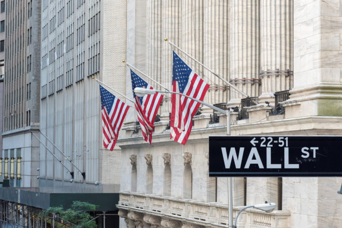 Trhom na Wall Street sa nedarilo, zaznamenali najhorší týždeň za šesť mesiacov