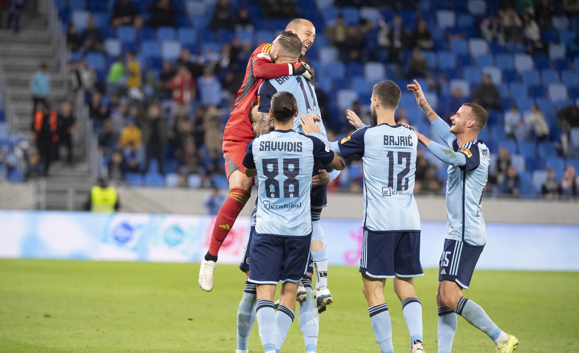 Futbalový Slovan zdolal lídra ligy: DAC skoro prehajdákal trojgólové vedenie