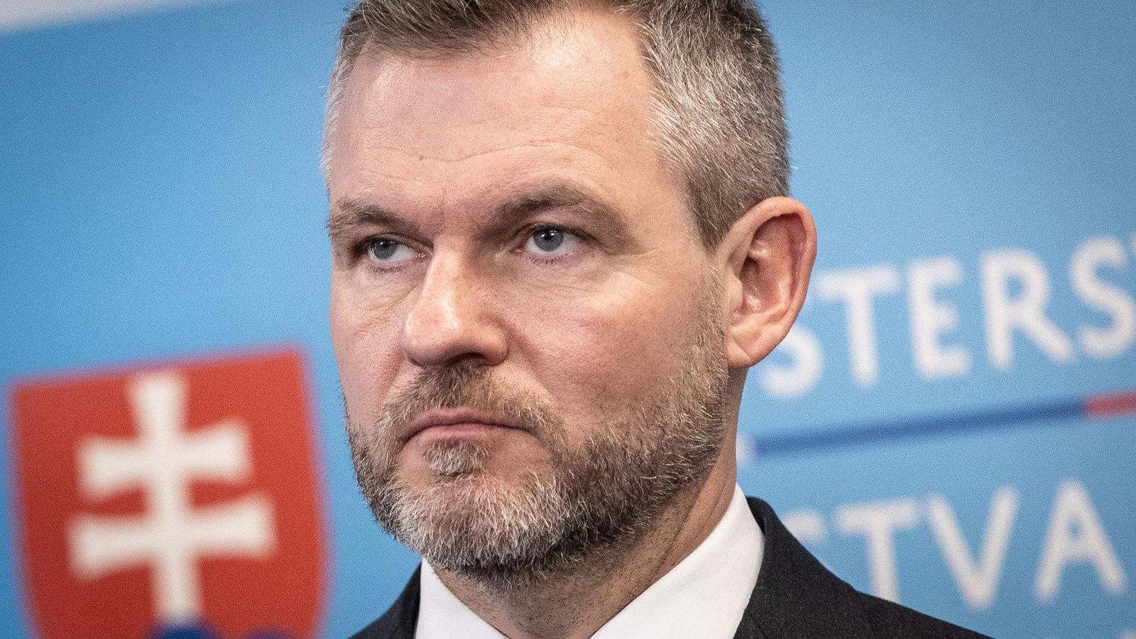 Peter Pellegrini sa nafúkol, aby hneď spľasol (komentár Petra Bárdyho)