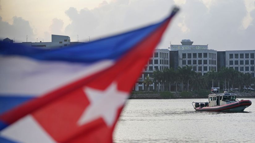 Kubánci sa búria, protesty hlásia vo viacerých mestách. Havana varovala USA