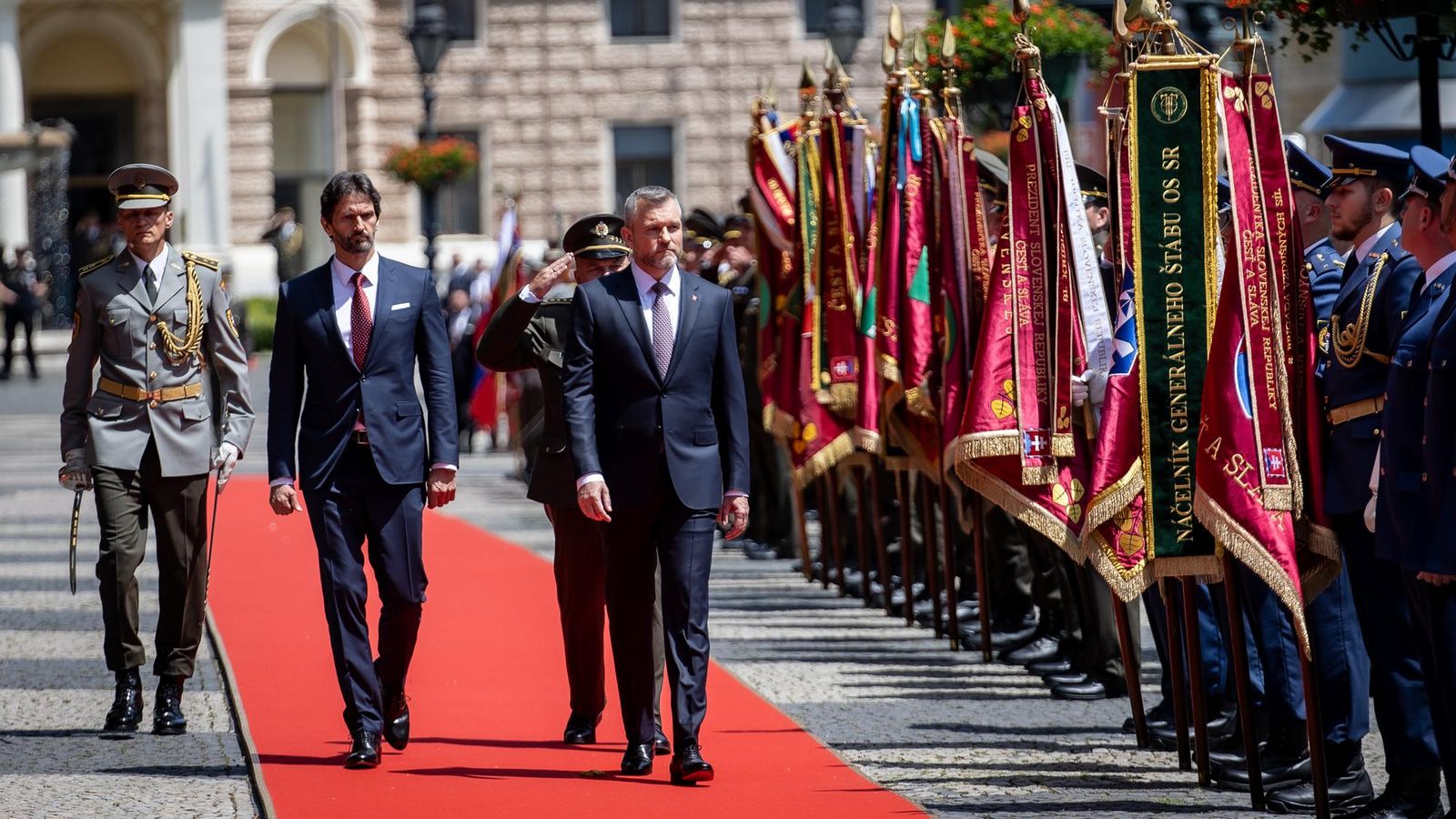 Blízky spojenec populistického premiéra, svetové médiá píšu o inaugurácii Petra Pellegriniho