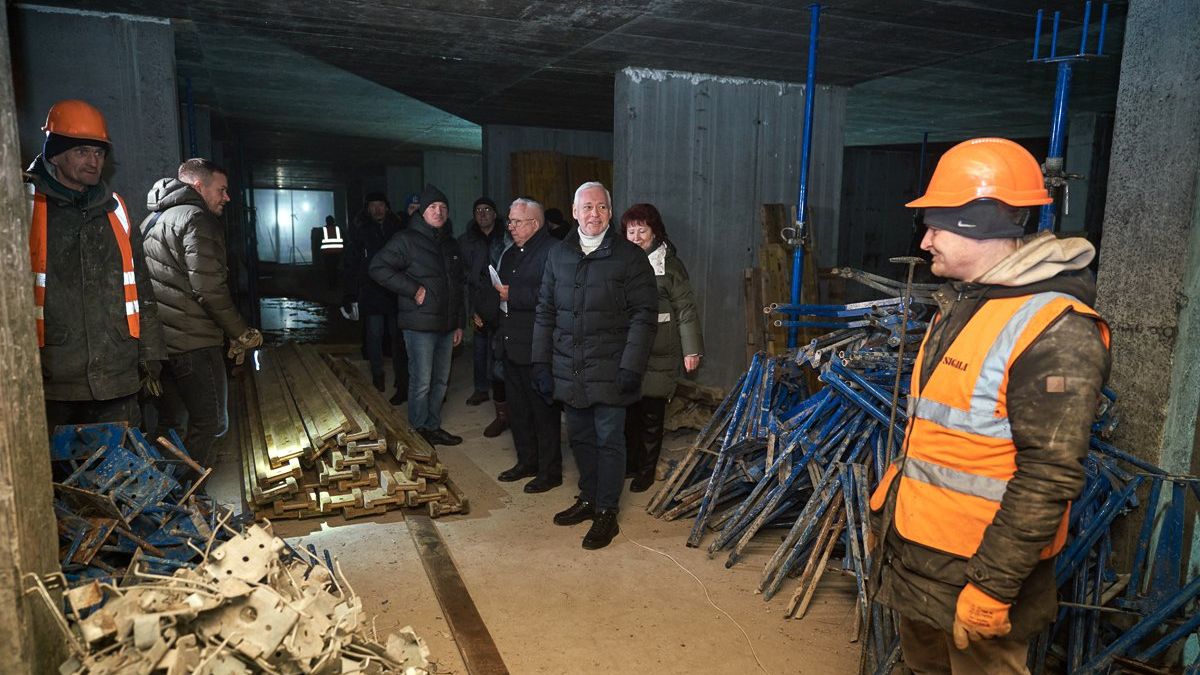 V Charkove vybudujú sústavu podzemných škôl. Chcú ochrániť deti pred neustálymi ruskými útokmi